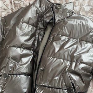 LA  coalition metallic puffer